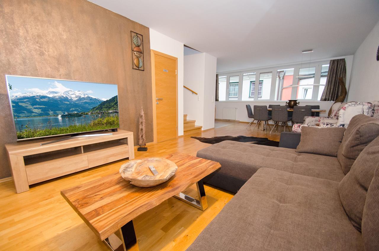 Penthouse Seven By All In One Apartments Zell am See Esterno foto