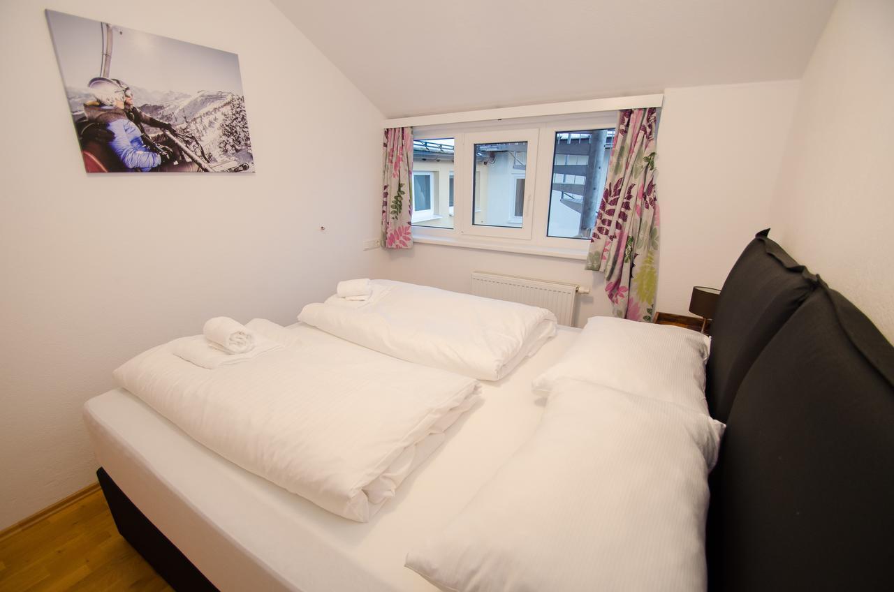 Penthouse Seven By All In One Apartments Zell am See Esterno foto