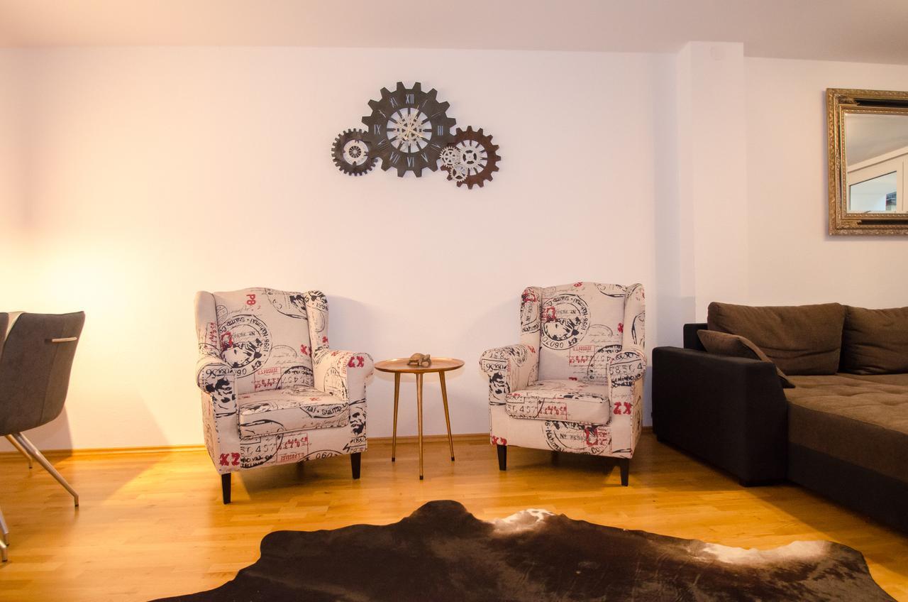 Penthouse Seven By All In One Apartments Zell am See Esterno foto